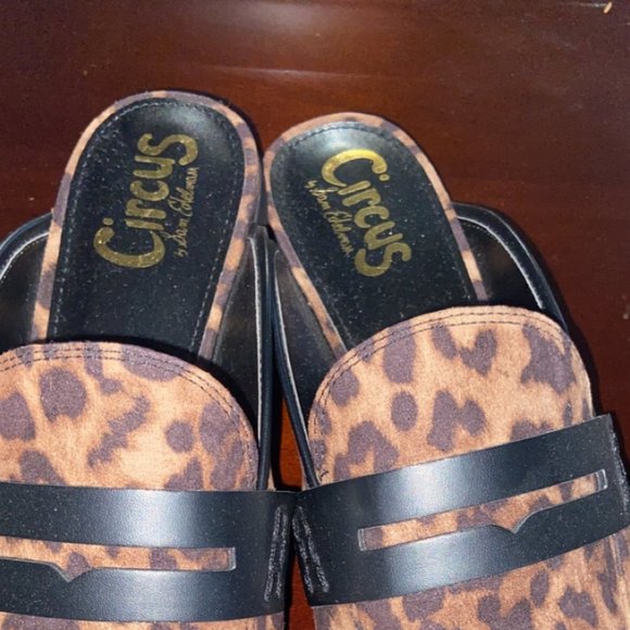 Loafers - Picture 2 of 2